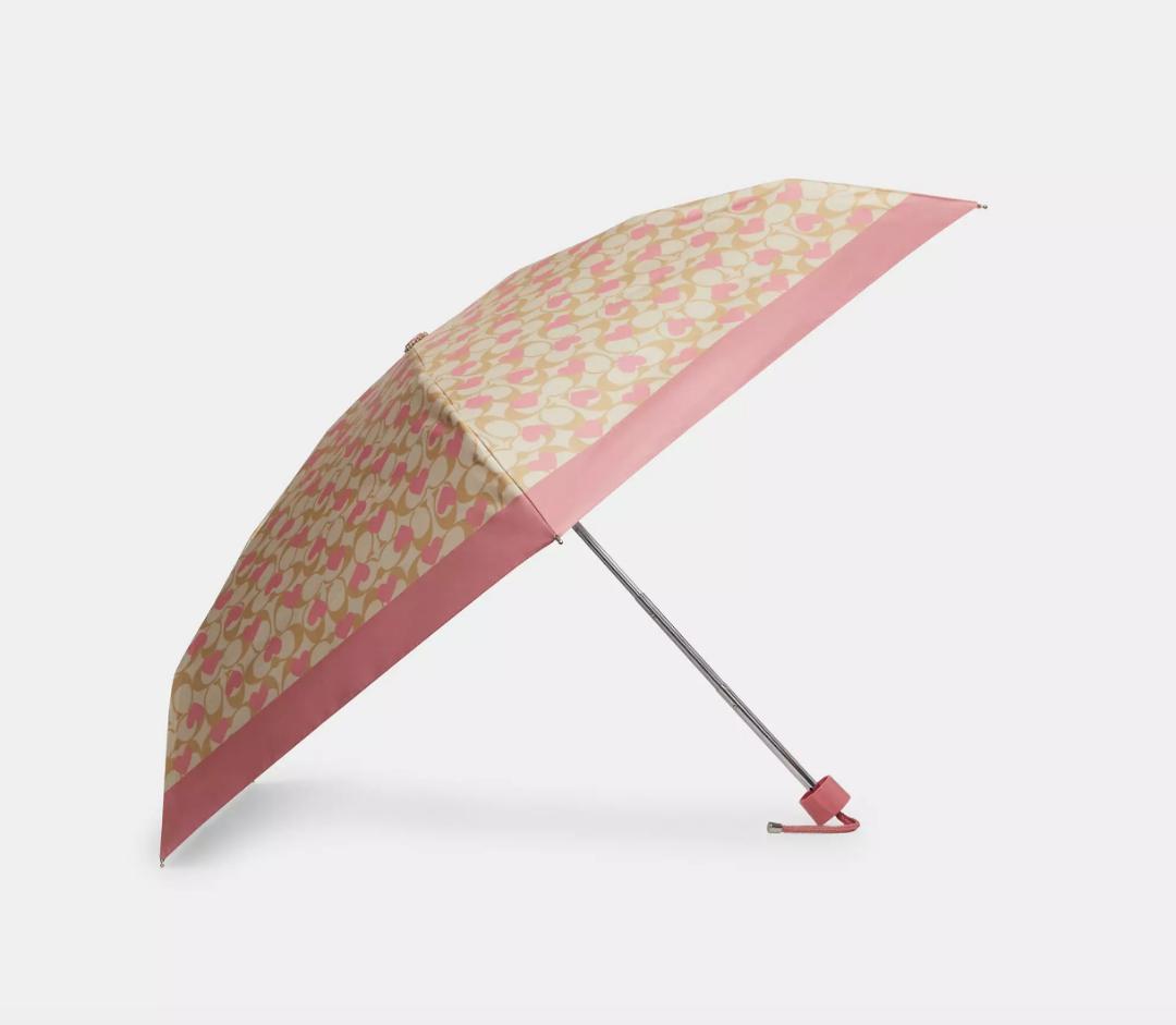 ともこ 新品coach UVカット ミニ アンブレラ シグネチャー ハート