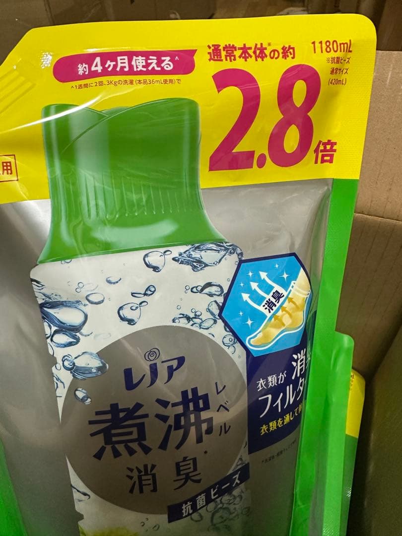 レノア 超消臭 抗菌ビーズ ウォータリーグリーン 1180ml 6個