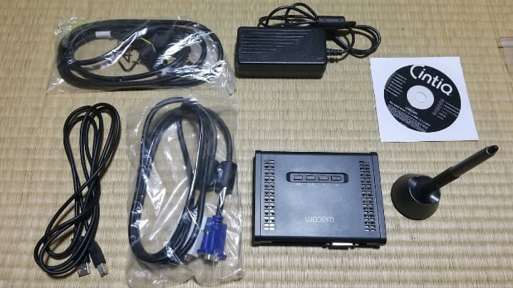 Wacom 液晶タブレット Cintiq12WX DTZ-1200W/G0