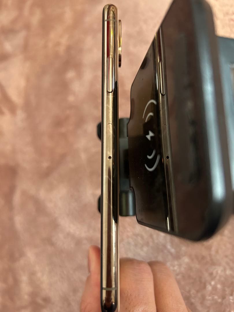 【美品】iPhone Xs 256GB ピンクゴールド