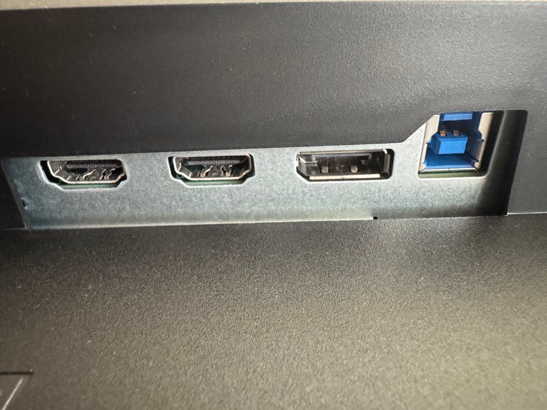 Dell G3223Q 32インチ 4Kモニター 144Hz