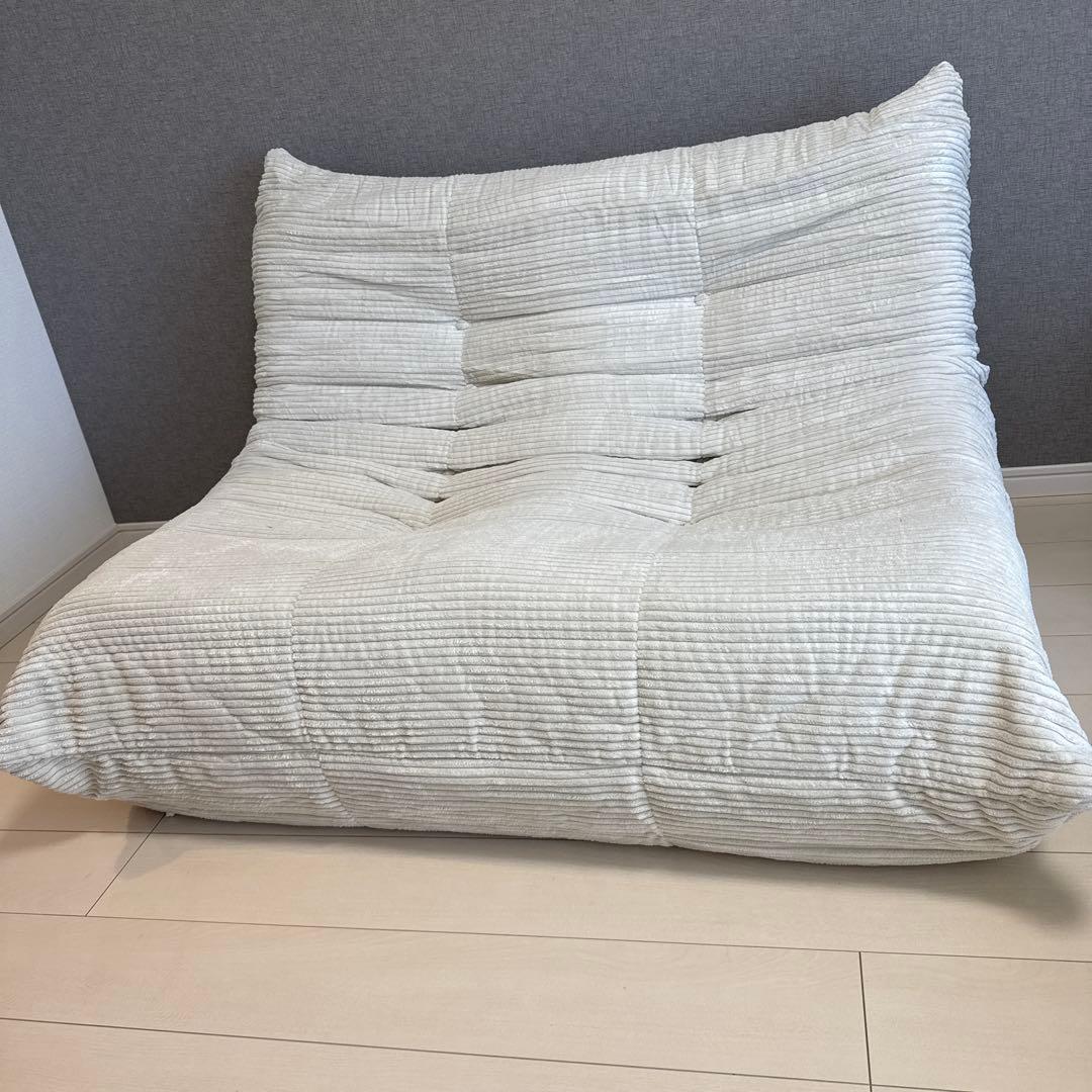 【空海】ソファ 2人掛け　ベージュ 肘なし 脚なしTOGO タイプ