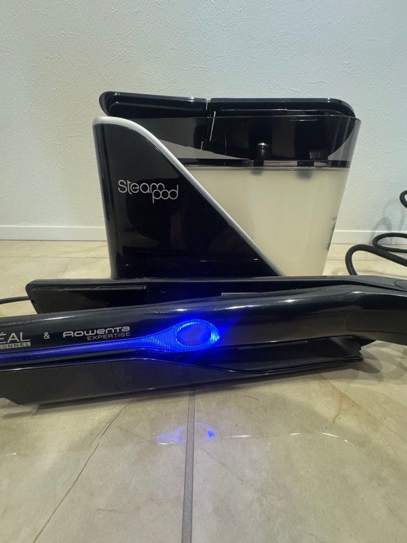 L'OREAL & ROWENTA SteamPod ストレートヘアアイロン