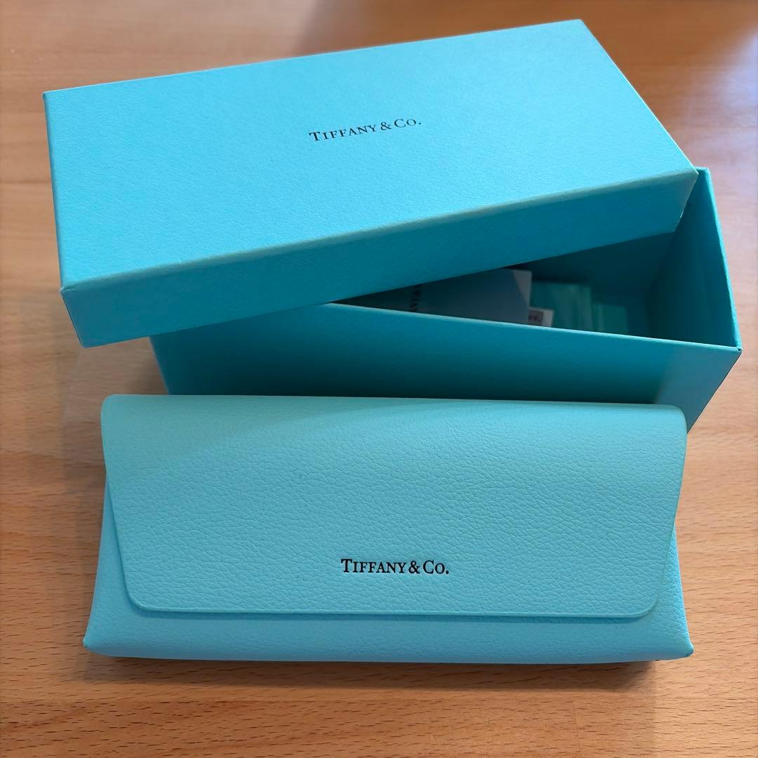 Tiffany & Co. オクタゴナルサングラス
