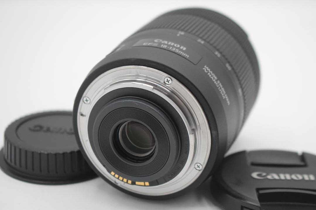 Canon EF-S 18-135mm F3.5-5.6 IS USM◆2034