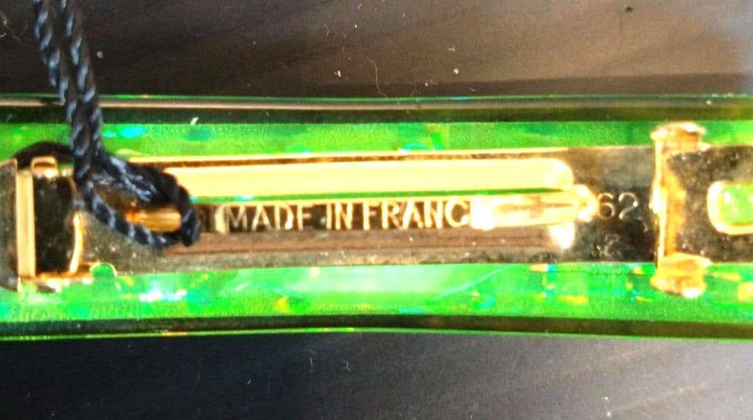 CHANEL ロゴ バレッタ ヘアアクセサリー マルチカラー