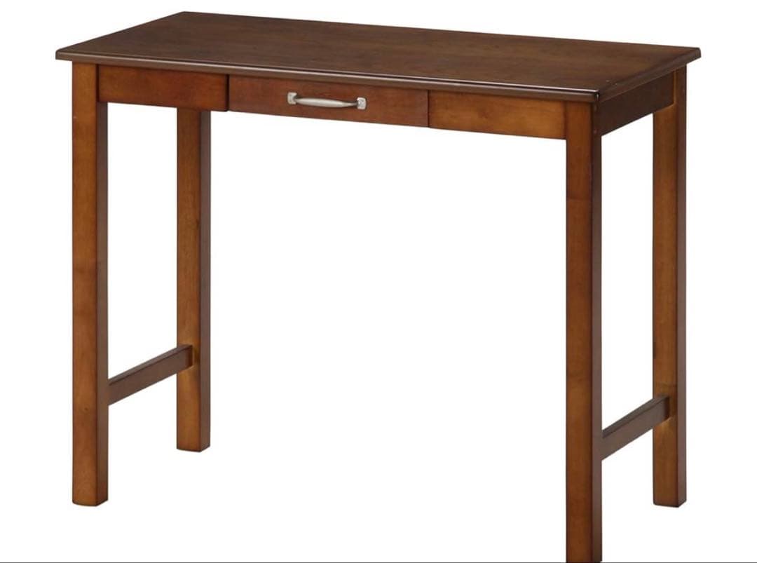 ブラウンのシンプルパソコンデスク　アンティーク風