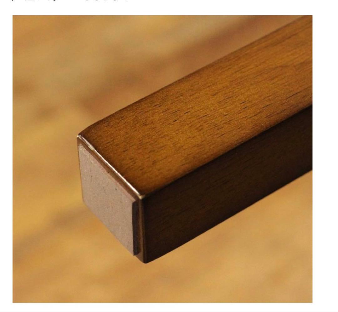 ブラウンのシンプルパソコンデスク　アンティーク風