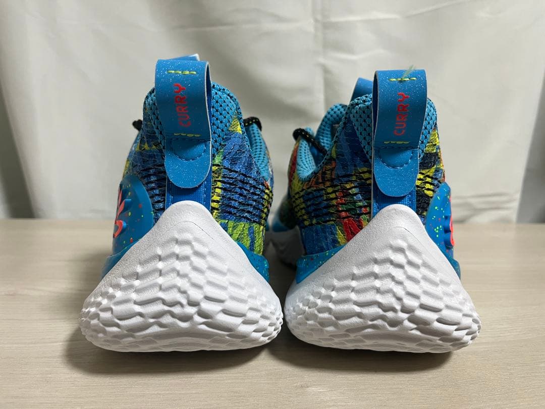 【けろきしん】アンダーアーマー カリー10 27.5cm