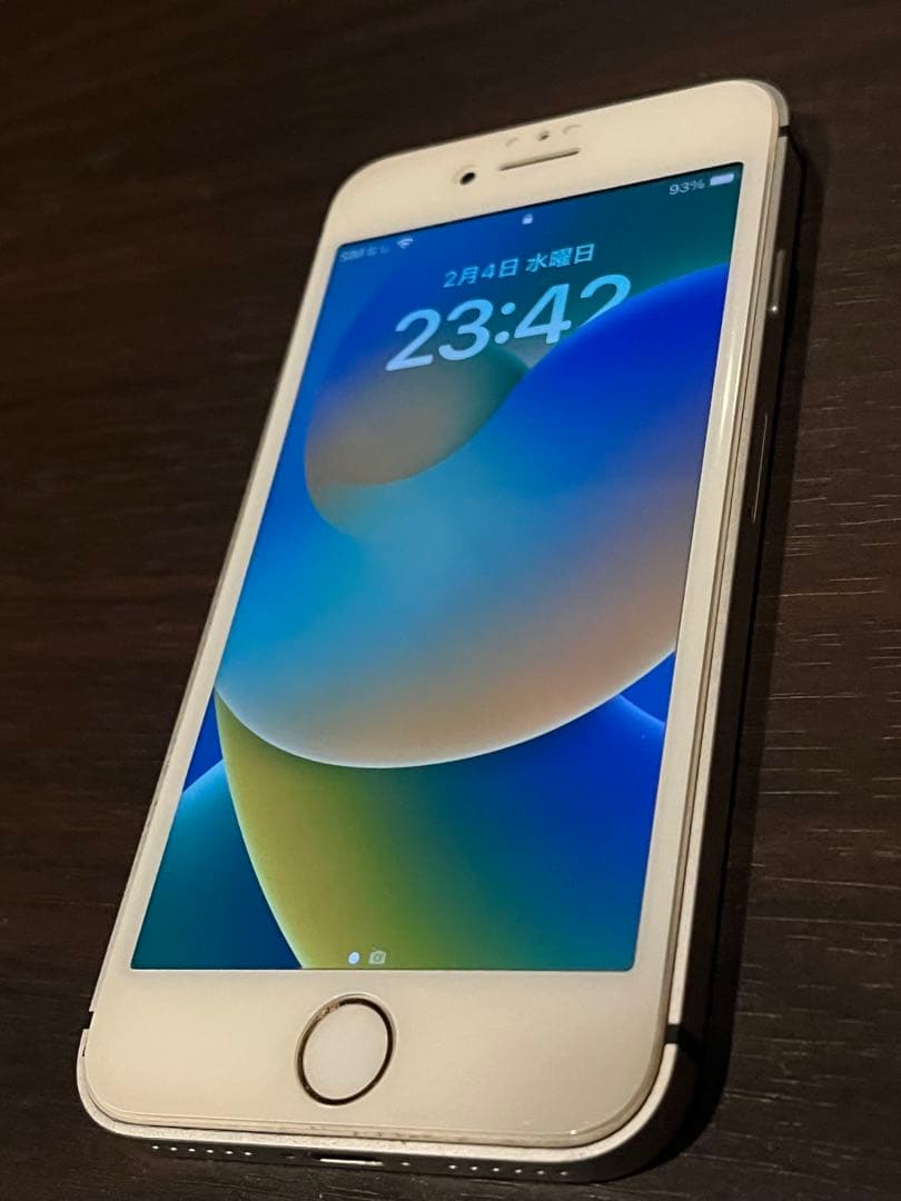 Apple iPhone 8 ホワイト外装カスタマイズ 本体のみ【SIMフリー】