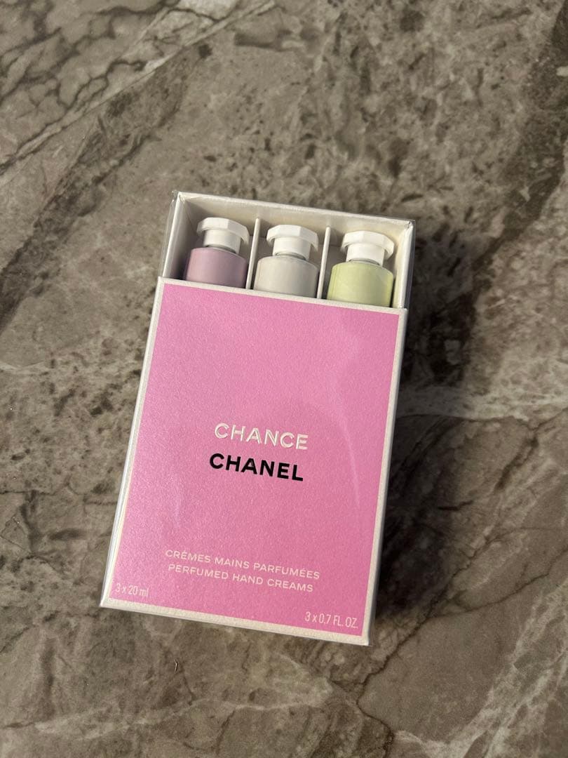 【新品未開封】CHANEL チャンス　クレーム マン
