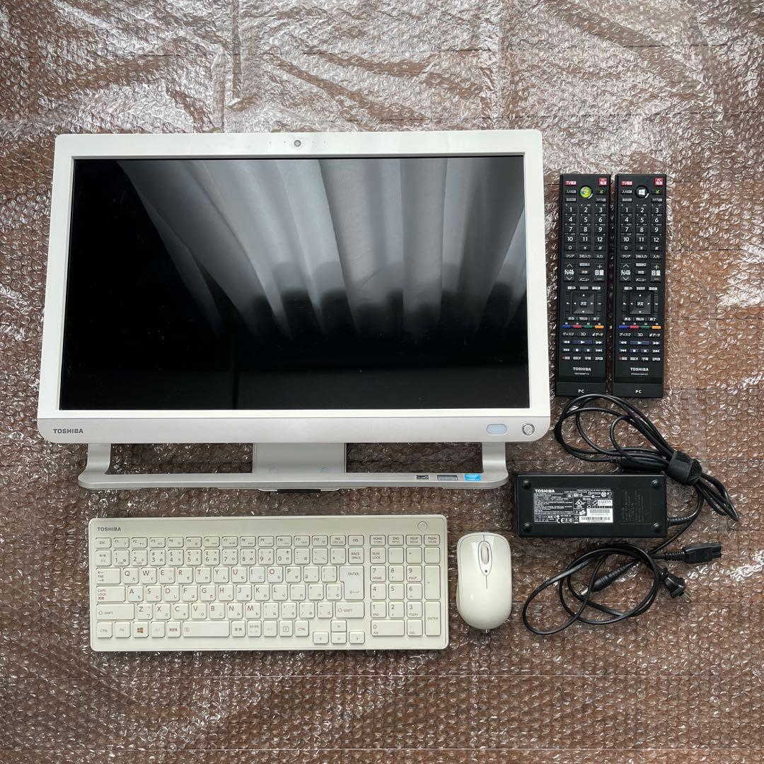 東芝 dynabook REGZA PC D71/NW (2TB/8GB)