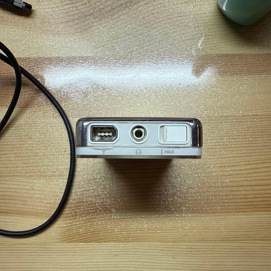 初代iPod 5GB 動作確認済み　純正アダプター付属