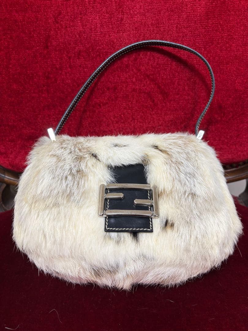 FENDI ファーマンマバケット