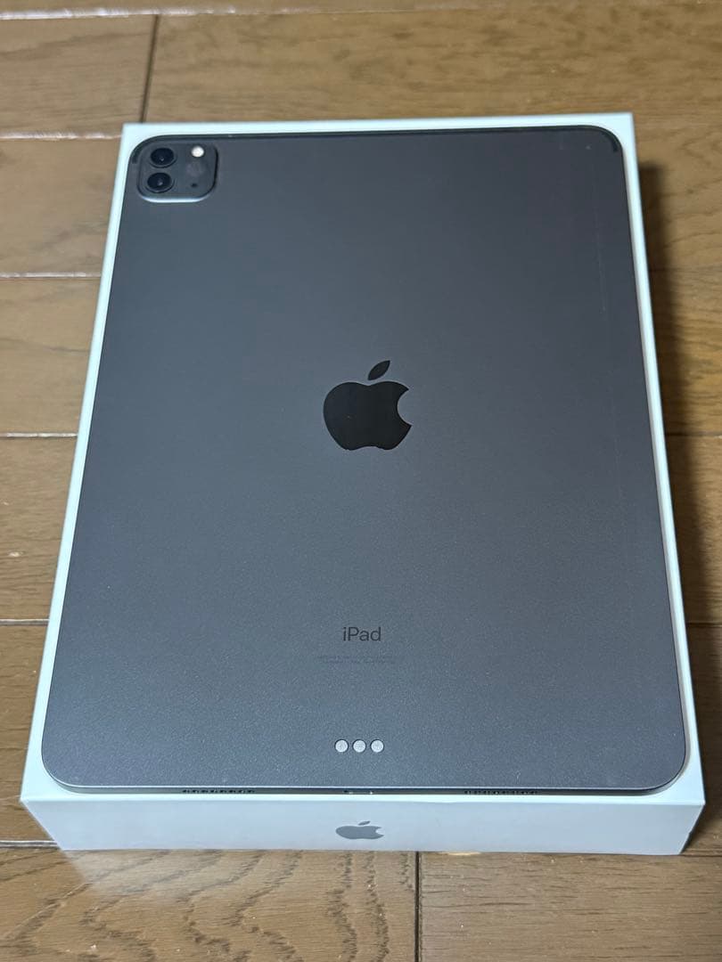 整備済み品 iPad Pro 11インチ第3世代 ケースとアップルペンシル付き