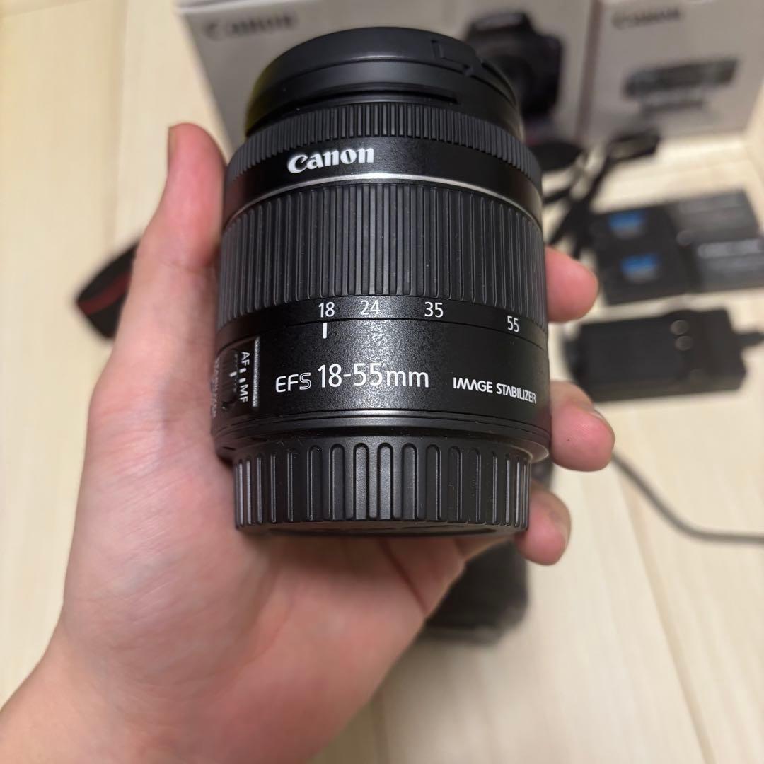 EOS Kiss x9 canon デジタル一眼レフカメラ　ブラック