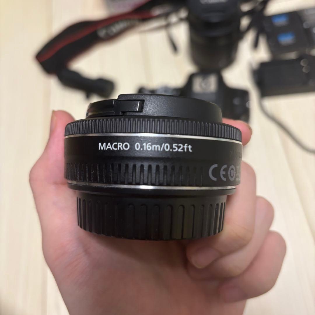 EOS Kiss x9 canon デジタル一眼レフカメラ　ブラック