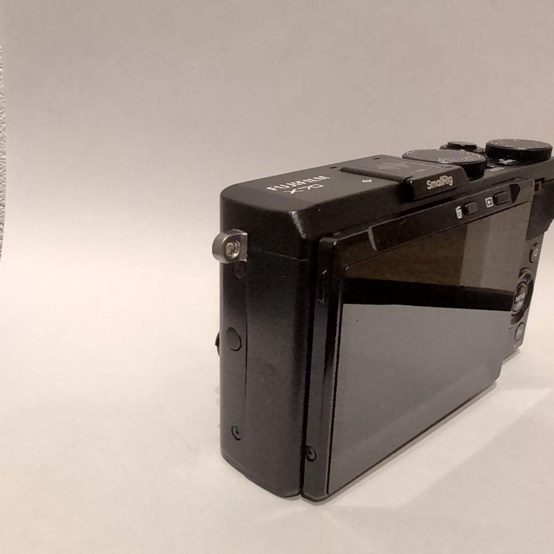 デジタルカメラ Fujifilm x70