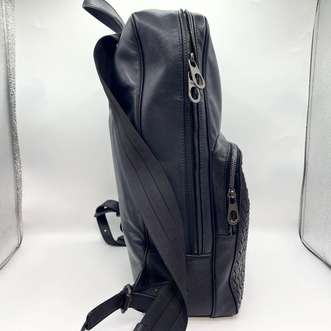 ボッテガヴェネタ　リュック　イントレチャート　大容量