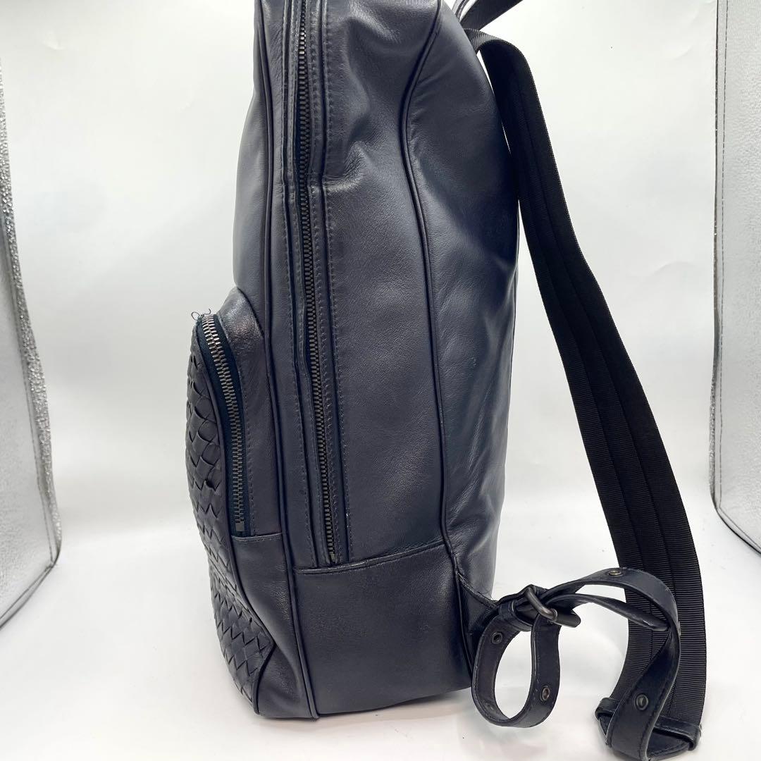 ボッテガヴェネタ　リュック　イントレチャート　大容量