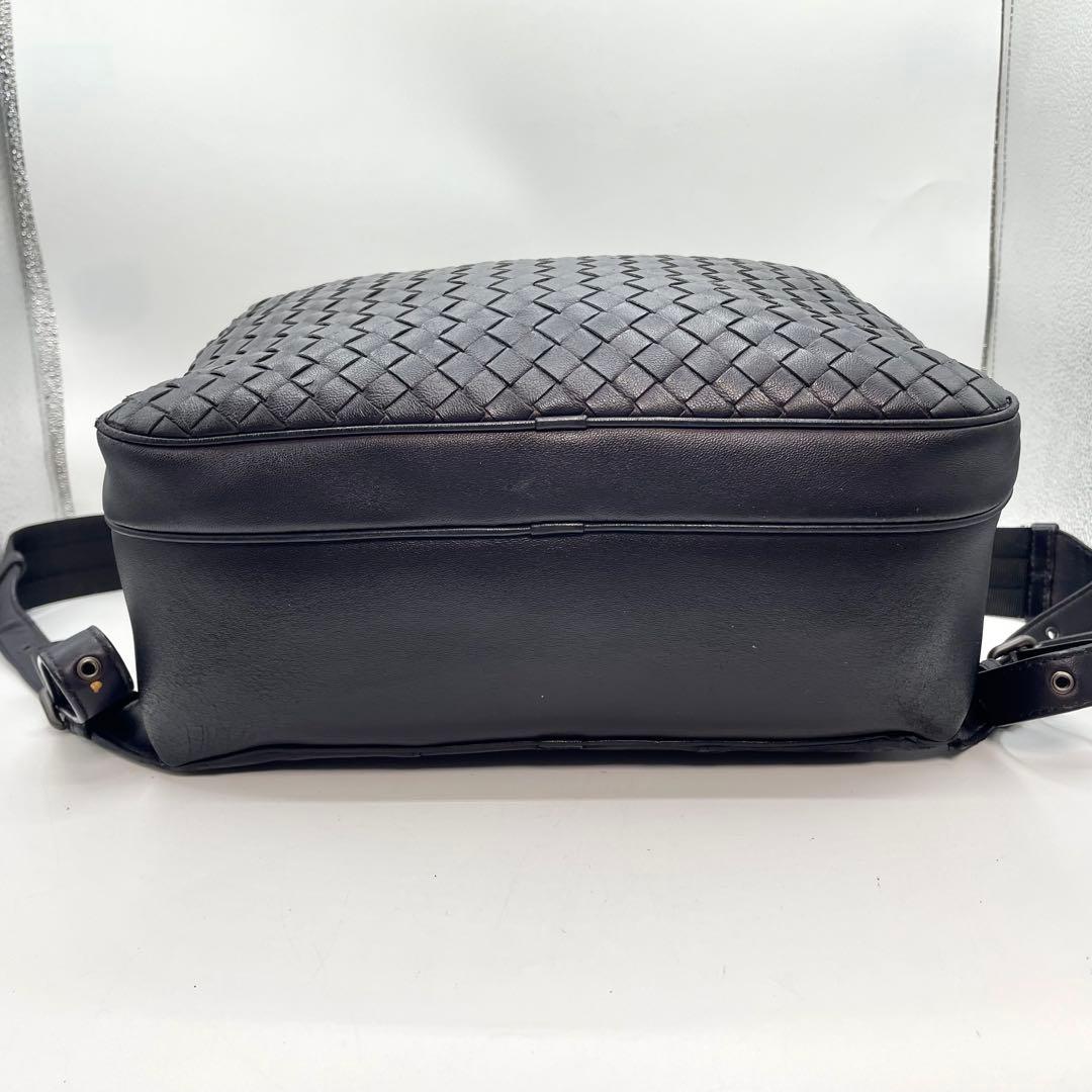 ボッテガヴェネタ　リュック　イントレチャート　大容量