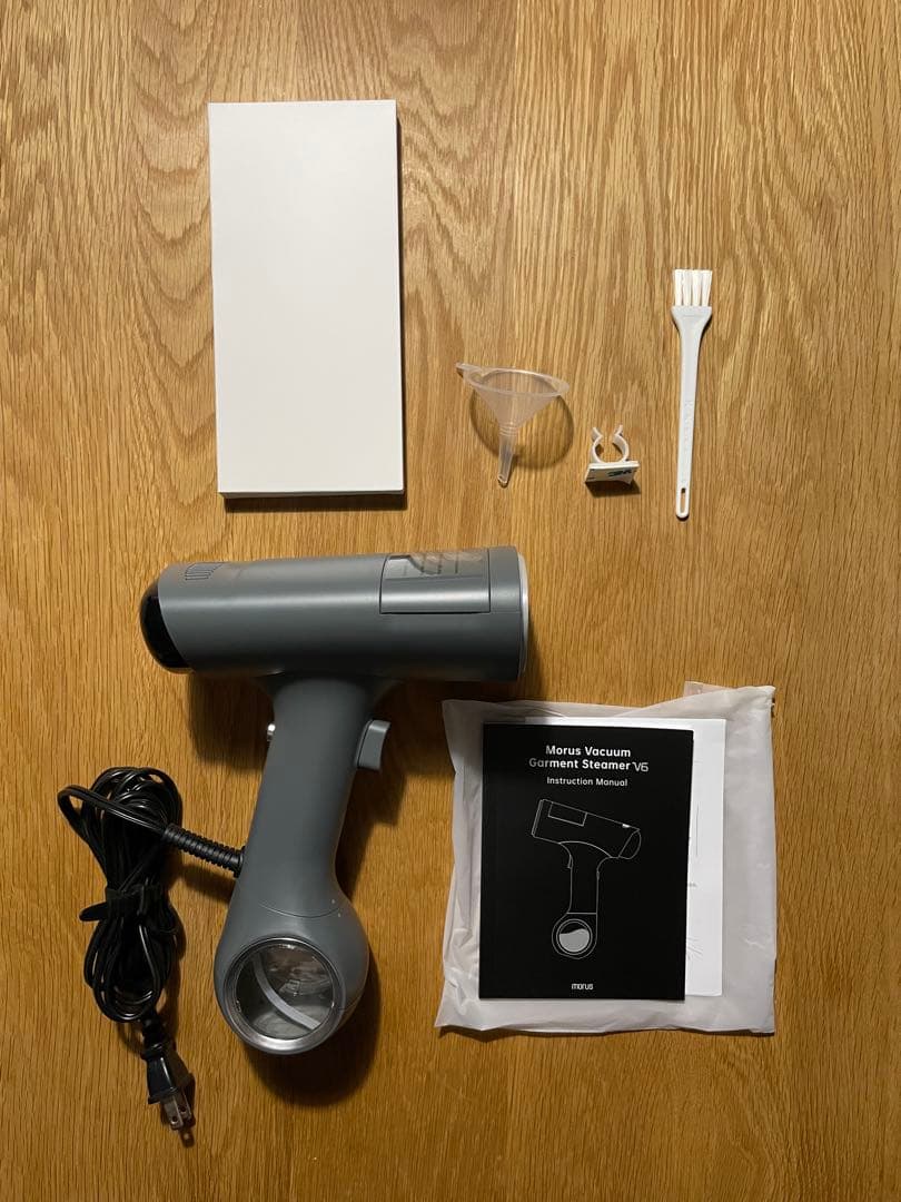 morus V6 吸引式衣類スチーマー ハンディスチームアイロン グレー