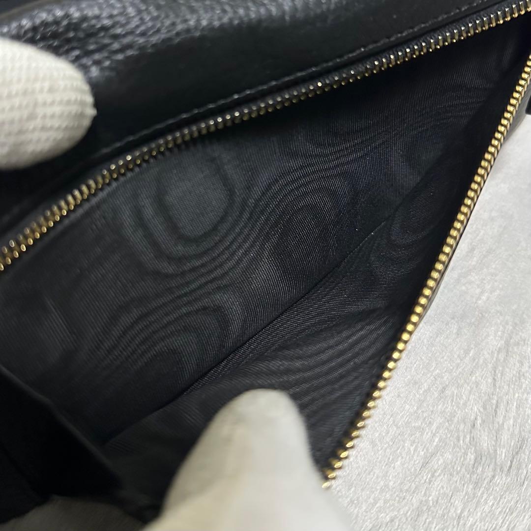 PRADA プラダ　長財布　ゴールドロゴ　シボ革　ブラック