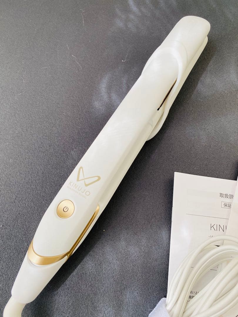 ⭐︎美品KINUJOヘアアイロン⭐︎