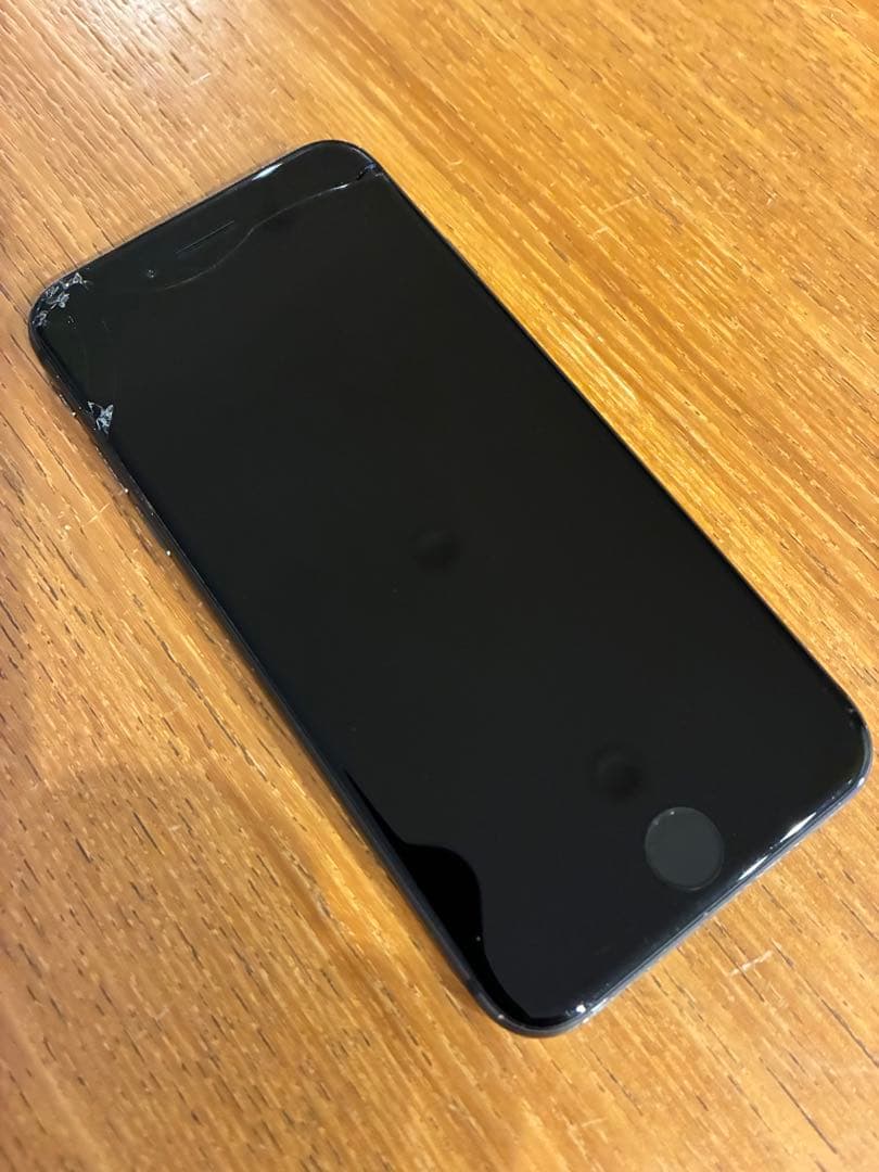 Apple iPhone 8 ブラック 本体 SIMフリー