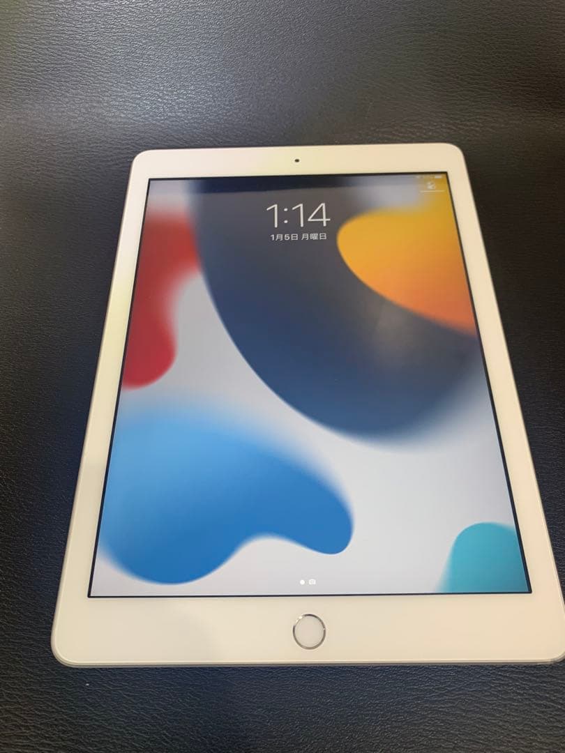 iPad 第6世代　バッテリー良好　②