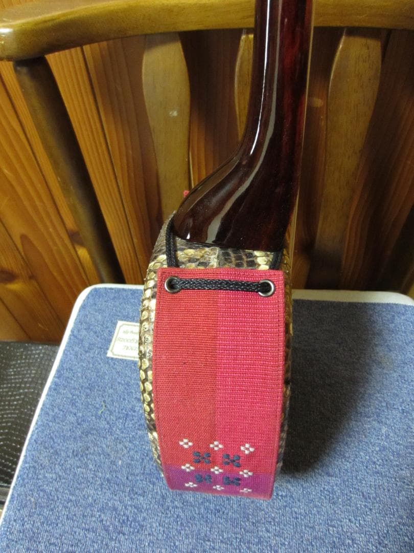 三線工房ひかり沖縄三線 蛇皮強化二重張り ハードケース付き 中古整備品 9