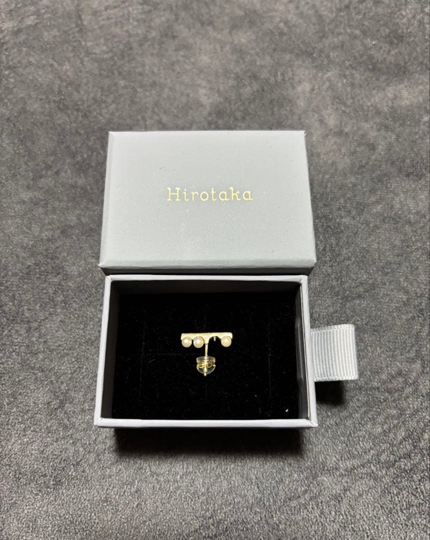 訳あり Hirotaka BELUGA アコヤパール ピアス