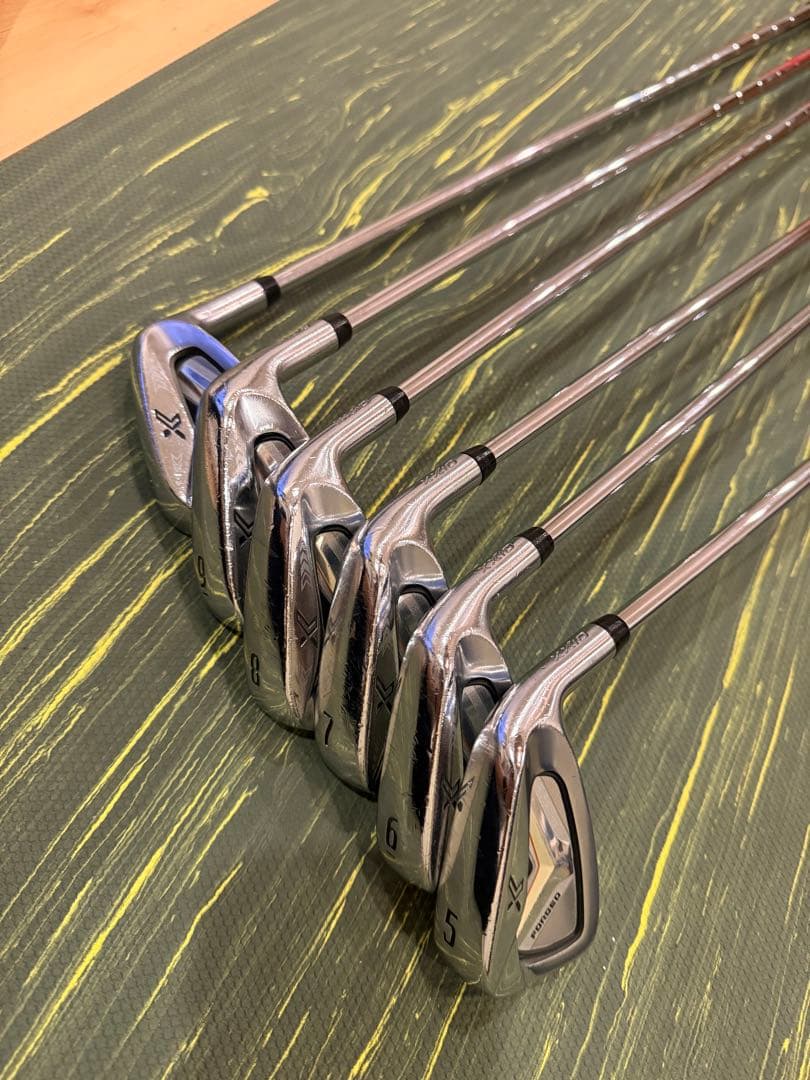 り*い様 ゼクシオ X アイアン 6本セット（5〜P） モーダス120S 201