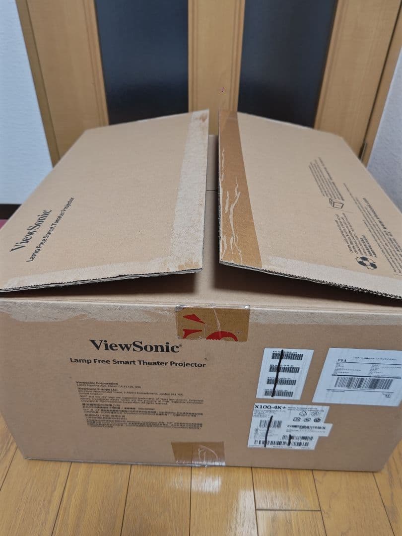 ViewSonic X100 4K+ プロジェクター本体