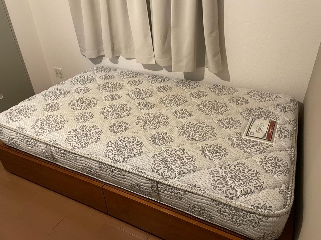 シモンズ　ビューティーレスト レギュラー セミダブル