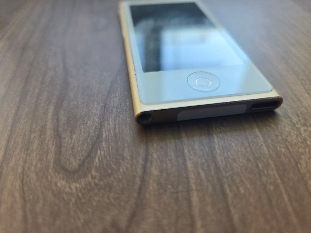 iPod nano 第7世代 16GB ゴールド（A1446）箱あり