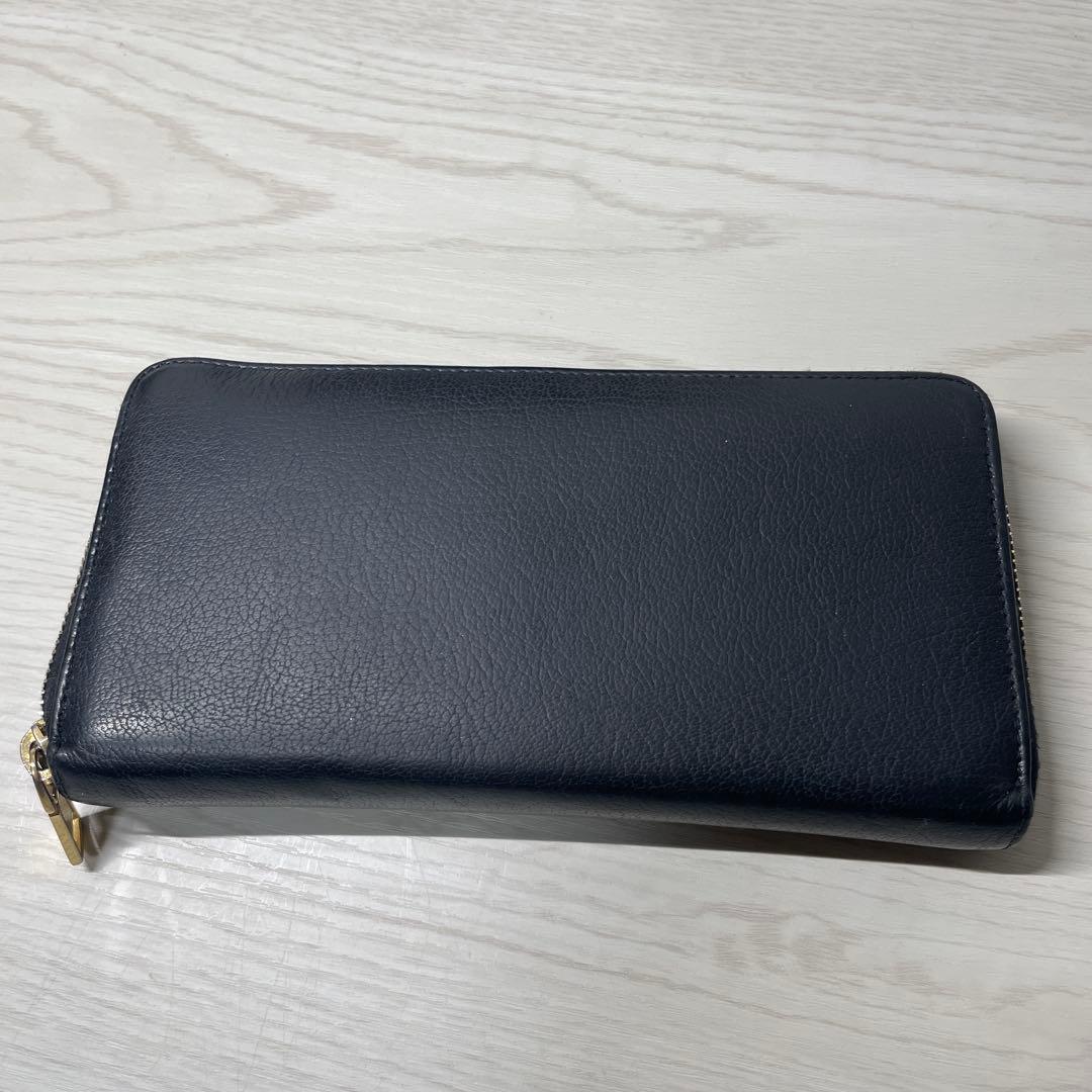 Yves Saint Laurent ブラック長財布