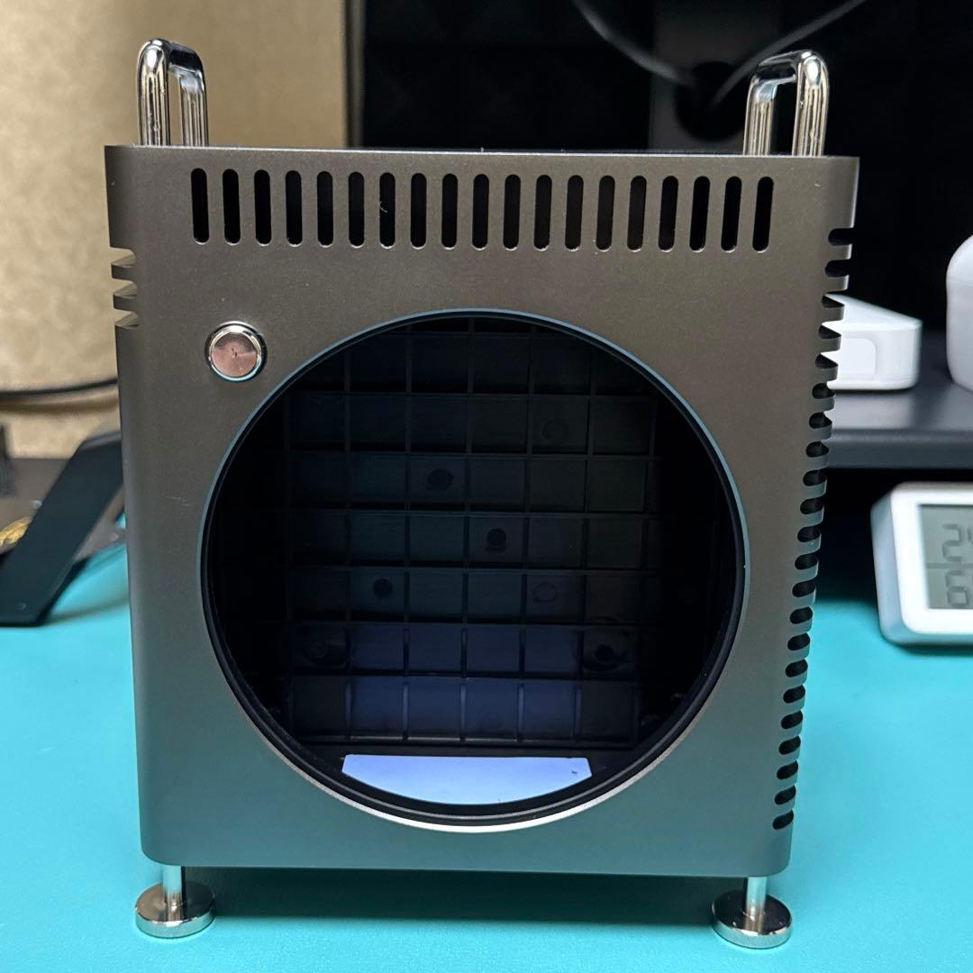 ZEERA MacForge Gen2 M4 MacMini ケース