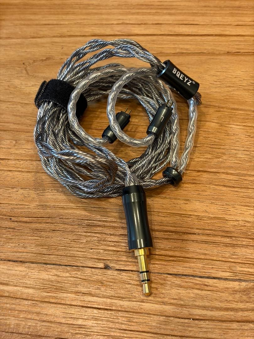 BQEYZ Autumn リケーブル可能イヤホン