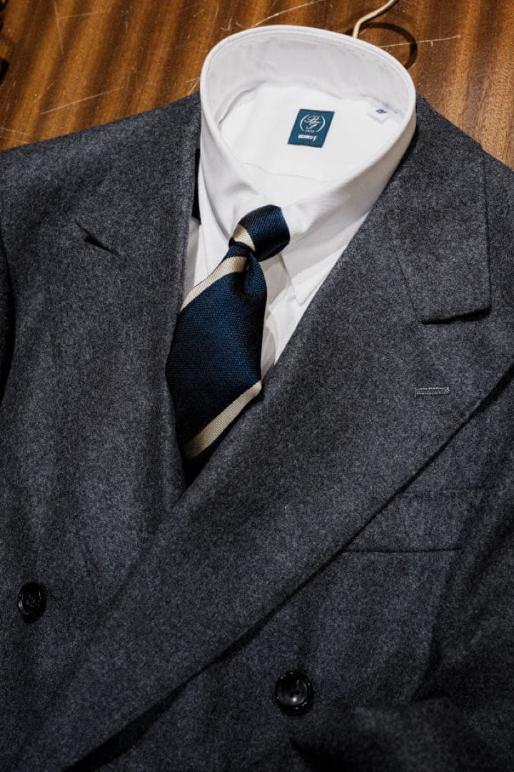 【タイムセール】定価約15万　ほぼ未使用　BEAMS F ハンドライン　スーツ