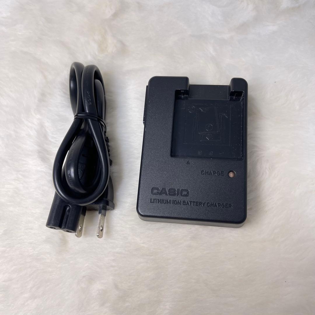 ピンクゴールド　CASIO カシオ　EX-S12 デジカメ　充電器付き