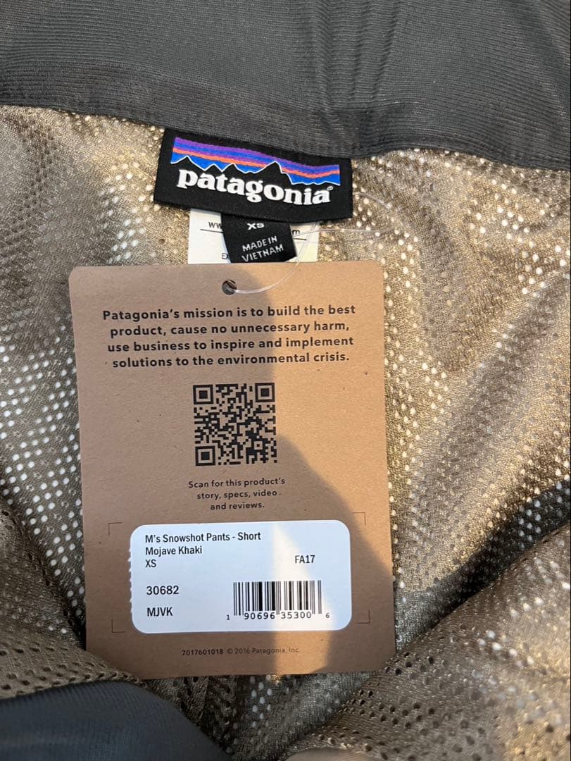 パタゴニア スノーショットパンツ FA17 XS 未使用