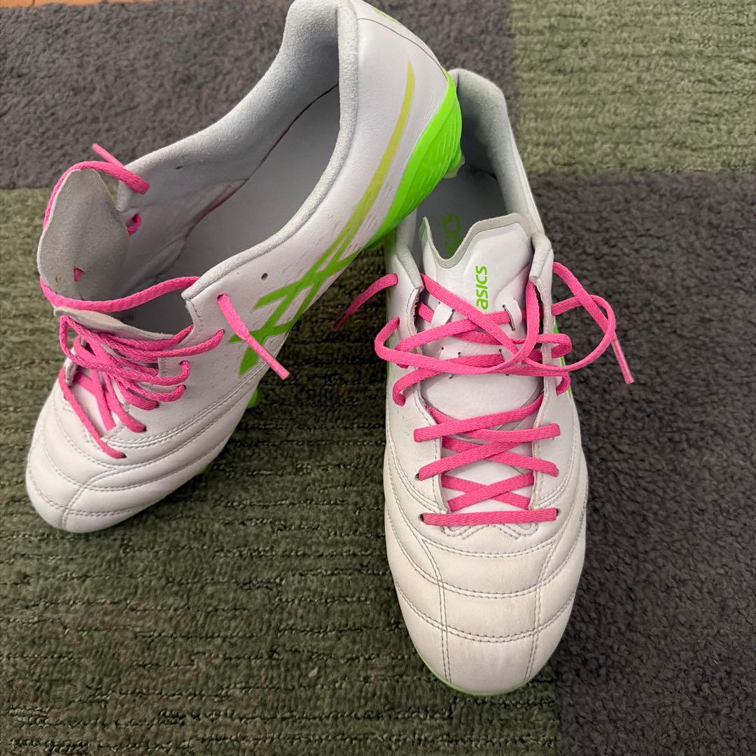 asics DS LIGHT X-FLY6サッカーシューズ