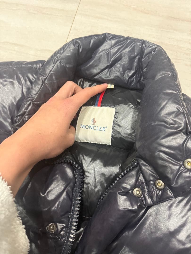 MONCLER 黒 ダウンジャケット【正規品】