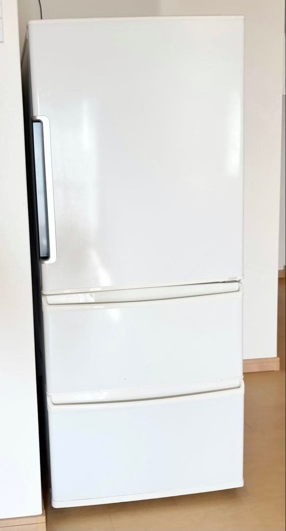 アクア　冷蔵庫 AQR-271F ホワイト　3ドア　272L 送料無料　美品
