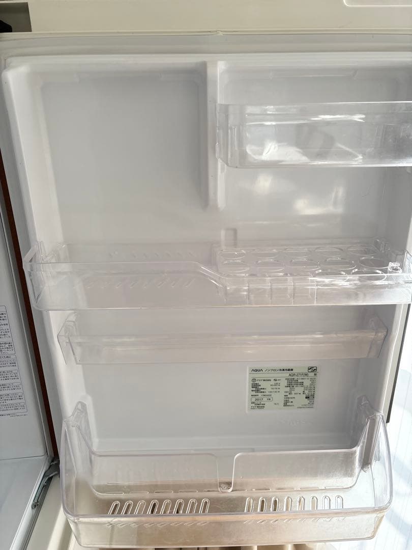 アクア　冷蔵庫 AQR-271F ホワイト　3ドア　272L 送料無料　美品
