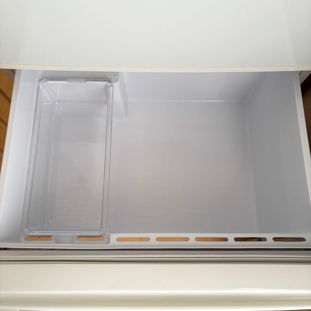 アクア　冷蔵庫 AQR-271F ホワイト　3ドア　272L 送料無料　美品