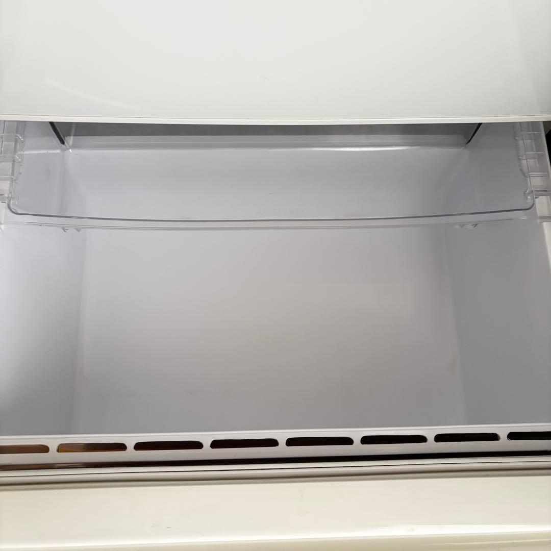 アクア　冷蔵庫 AQR-271F ホワイト　3ドア　272L 送料無料　美品