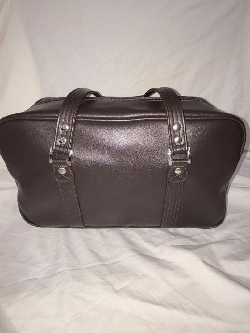 【美品】イーストボーイ　スクールバッグ　刺繍ロゴ　レザー ブラウン 白