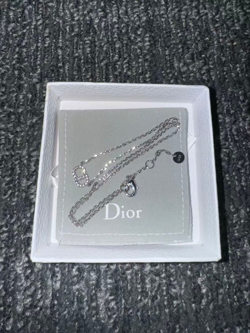 Dior CDロゴネックレス シルバー